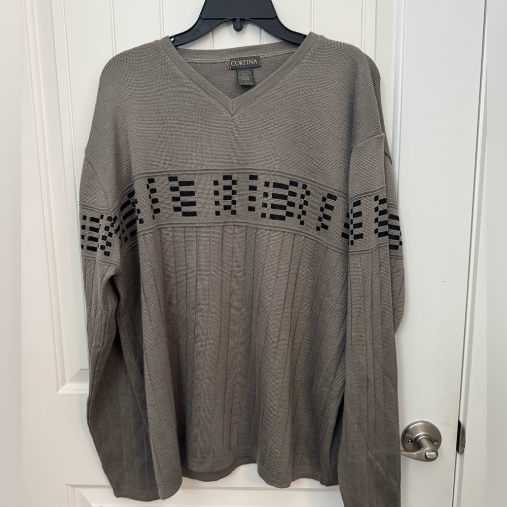 Men's Gray Sweater vintage cortina size large